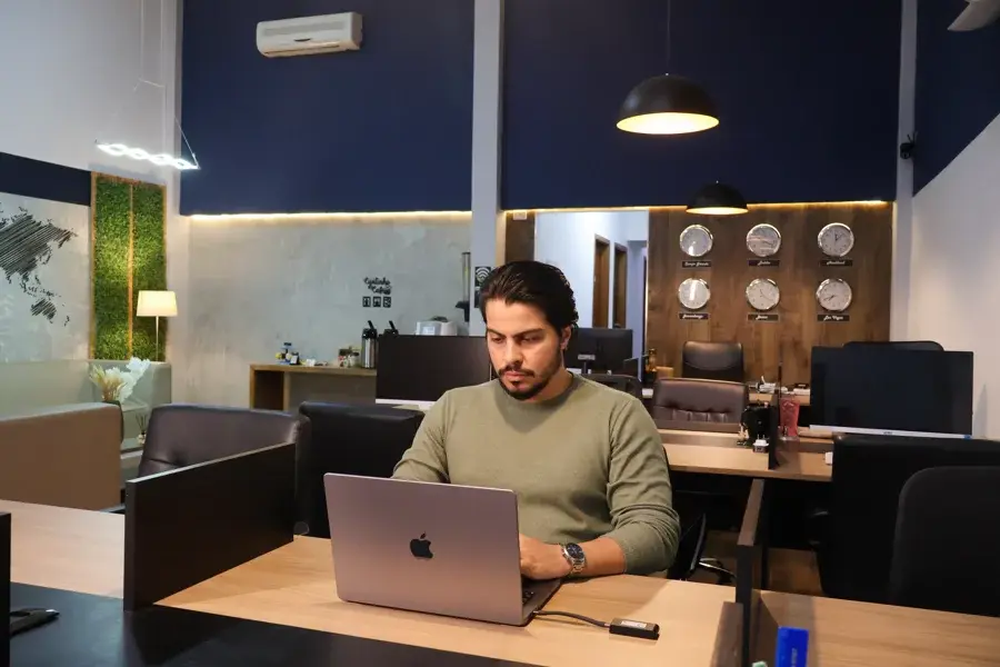 Espaço de trabalho compartilhado no 199 Offices — coworking em Campo Grande MS